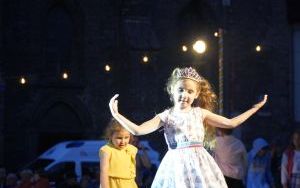 Potańcówka na Ofce (10)