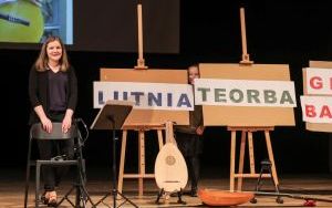  LUTNIA, TEORBA, gitara barokowa na koncertach umuzykalniających w RCK – czym różnią się od współczesnych gitar? (1)