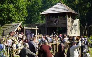 Szczęk oręża w Raciborskim Grodzie Średniowiecznym (1)