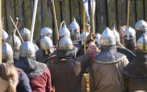 Szczęk oręża w Raciborskim Grodzie Średniowiecznym (3)