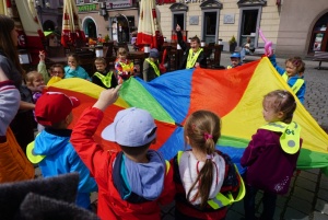 Studenci PWSZ zorganizowali zabawy dla przedszkolaków