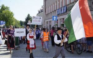 Barwny korowód przeszedł ulicami Raciborza (11)