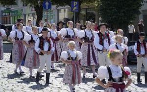 Barwny korowód przeszedł ulicami Raciborza (8)