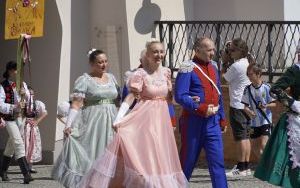 Barwny korowód przeszedł ulicami Raciborza (6)