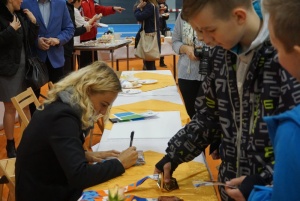 Justyna Świety powitana przez raciborską młodzież