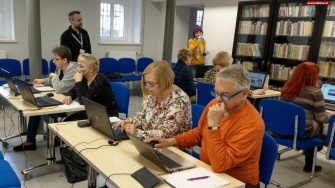 Kurs komputerowy 50+ w bibliotece