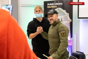 NAVAL o Afganistanie, wspomnieniach z Raciborza i ekstremalnych wyjazdach