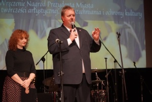 Nagrodzono ludzi kultury. Wieczór z Lidią Pospieszalską w RCK