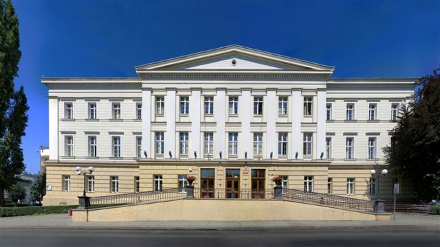 budynek sądu w Raciborzu
