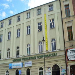 Lokal na start w centrum miasta